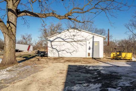 Tiny photo for 16905 W State Road, Pecatonica, IL 61063 (MLS # 12535971)