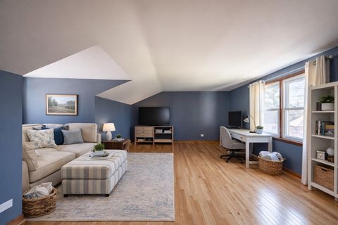 Tiny photo for 1418 S Princeton Avenue, Arlington Heights, IL 60005 (MLS # 12591823)