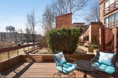 Tiny photo for 706 Waukegan Road #4, Glenview, IL 60025 (MLS # 12566736)