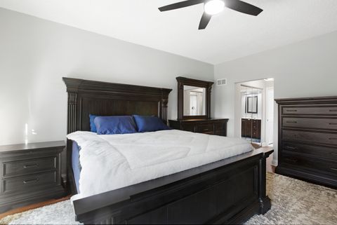 Tiny photo for 706 Waukegan Road #4, Glenview, IL 60025 (MLS # 12566736)