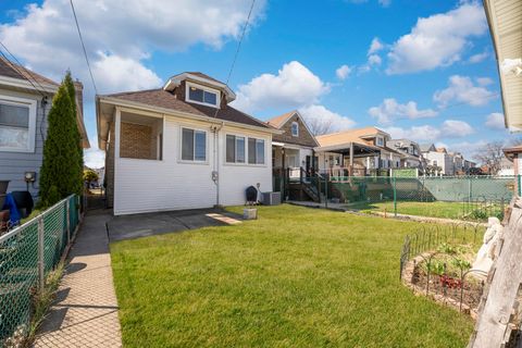 Tiny photo for 6120 W School Street, Chicago, IL 60634 (MLS # 12605245)