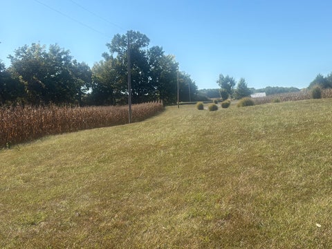 Tiny photo for 1202 S Mudline Road, Murphysboro, IL 62966 (MLS # 12780962)