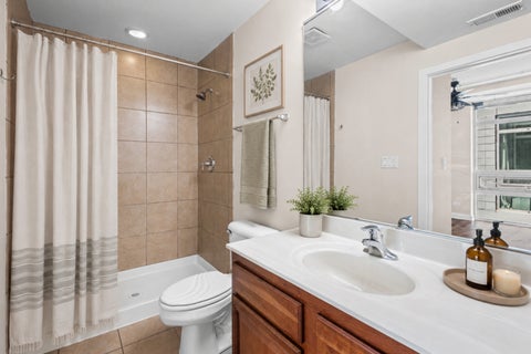 Tiny photo for 1610 W FULLERTON Avenue #406, Chicago, IL 60614 (MLS # 12674974)
