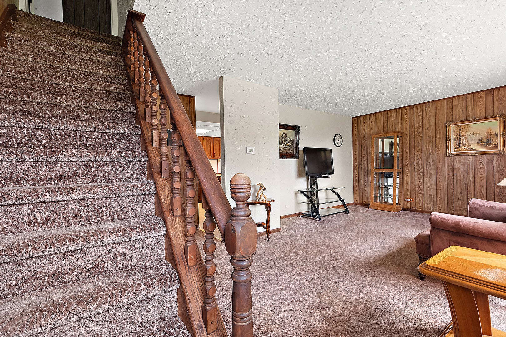 5547 Fairway Drive