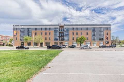 4149 S Cottage Grove Avenue 209 Chicago IL 60653