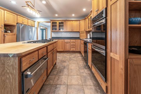 Tiny photo for 410 W Sangamon Street, Fisher, IL 61843 (MLS # 12616932)