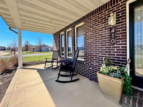 Tiny photo for 410 W Sangamon Street, Fisher, IL 61843 (MLS # 12616932)