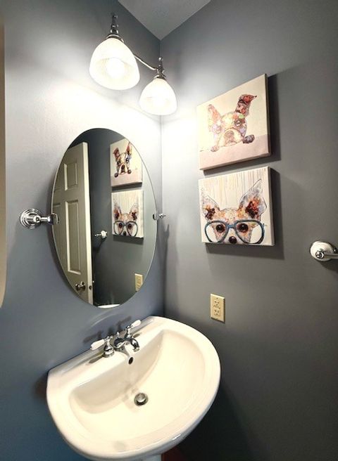 Tiny photo for 410 W Sangamon Street, Fisher, IL 61843 (MLS # 12616932)