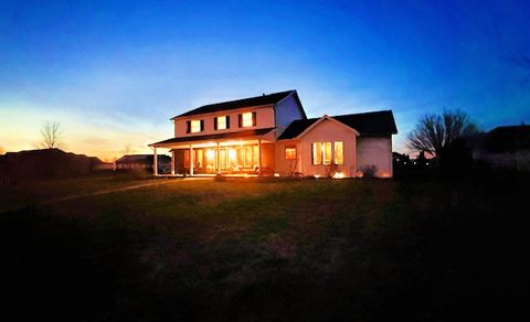 Tiny photo for 410 W Sangamon Street, Fisher, IL 61843 (MLS # 12616932)