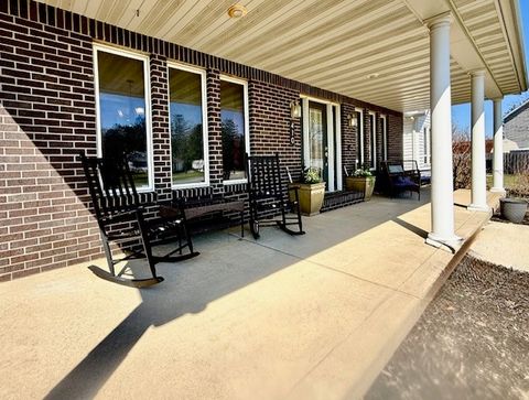 Tiny photo for 410 W Sangamon Street, Fisher, IL 61843 (MLS # 12616932)