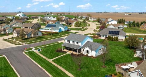 Tiny photo for 410 W Sangamon Street, Fisher, IL 61843 (MLS # 12616932)