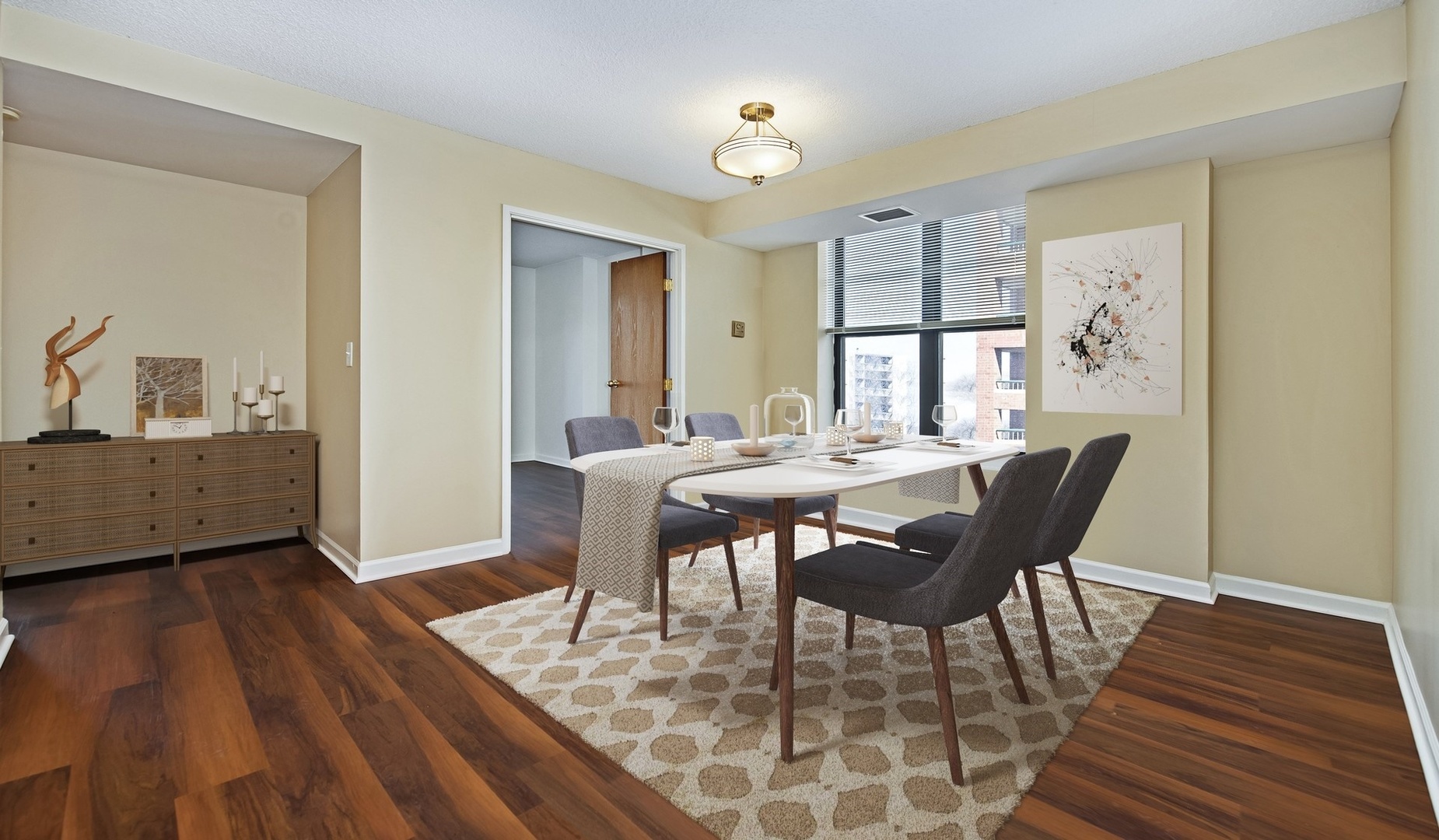 1715 Chicago Avenue 716N