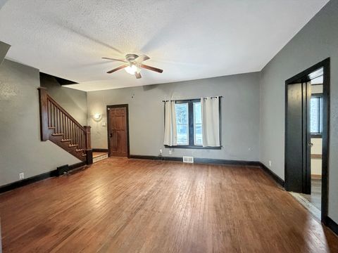 Tiny photo for 813 W Cleveland Street, Freeport, IL 61032 (MLS # 12529315)