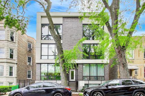 Photo of 2733 W Hirsch Street #2W, Chicago, IL 60622 (MLS # 12646292)