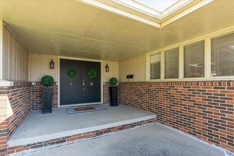 Tiny photo for 105 W School Street, Leroy, IL 61752 (MLS # 12595061)