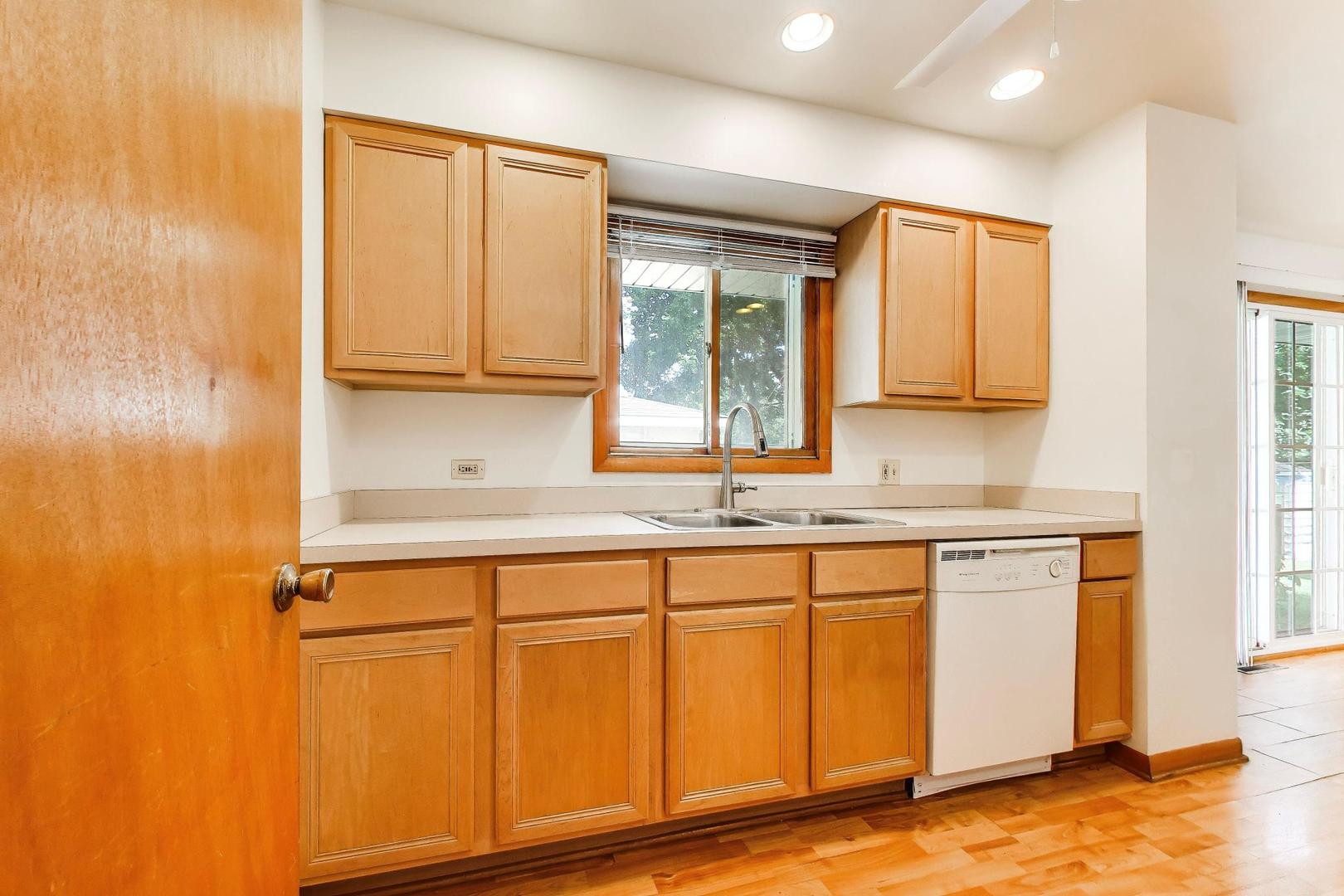 249 Sunrise Avenue