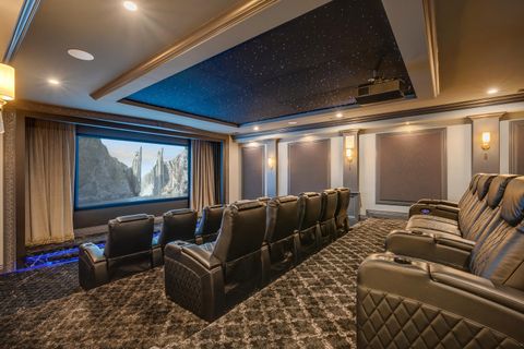 Tiny photo for 6413 S County Line Road, Burr Ridge, IL 60527 (MLS # 12425230)