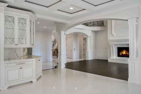 Tiny photo for 6413 S County Line Road, Burr Ridge, IL 60527 (MLS # 12425230)