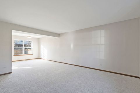 Tiny photo for 1360 Edington Lane W, Mundelein, IL 60060 (MLS # 12517743)