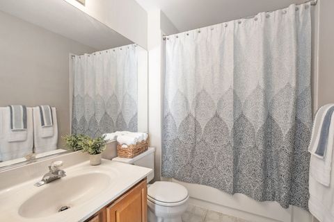 Tiny photo for 1360 Edington Lane W, Mundelein, IL 60060 (MLS # 12517743)