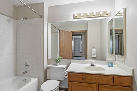 Tiny photo for 1360 Edington Lane W, Mundelein, IL 60060 (MLS # 12517743)