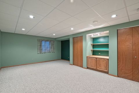 Tiny photo for 1360 Edington Lane W, Mundelein, IL 60060 (MLS # 12517743)