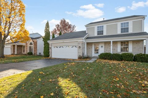 Photo of 1360 Edington Lane W, Mundelein, IL 60060 (MLS # 12517743)