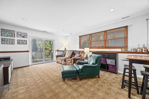 Tiny photo for 4940 Cornell Avenue, Downers Grove, IL 60515 (MLS # 12529413)