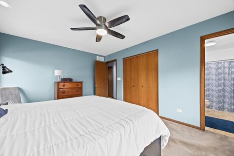 Tiny photo for 4940 Cornell Avenue, Downers Grove, IL 60515 (MLS # 12529413)