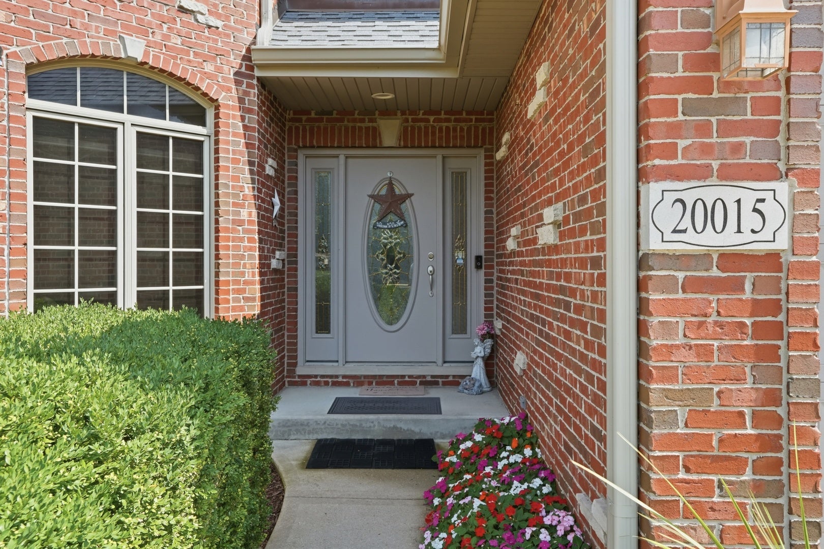 20015 Red Oak Drive