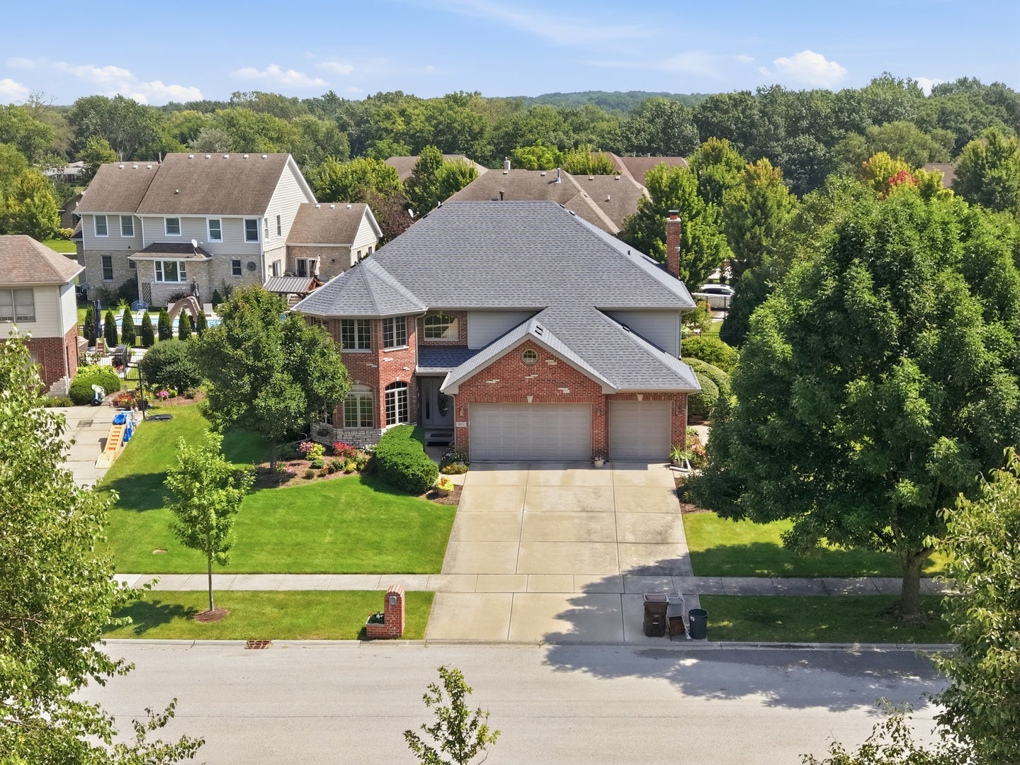 20015 Red Oak Drive