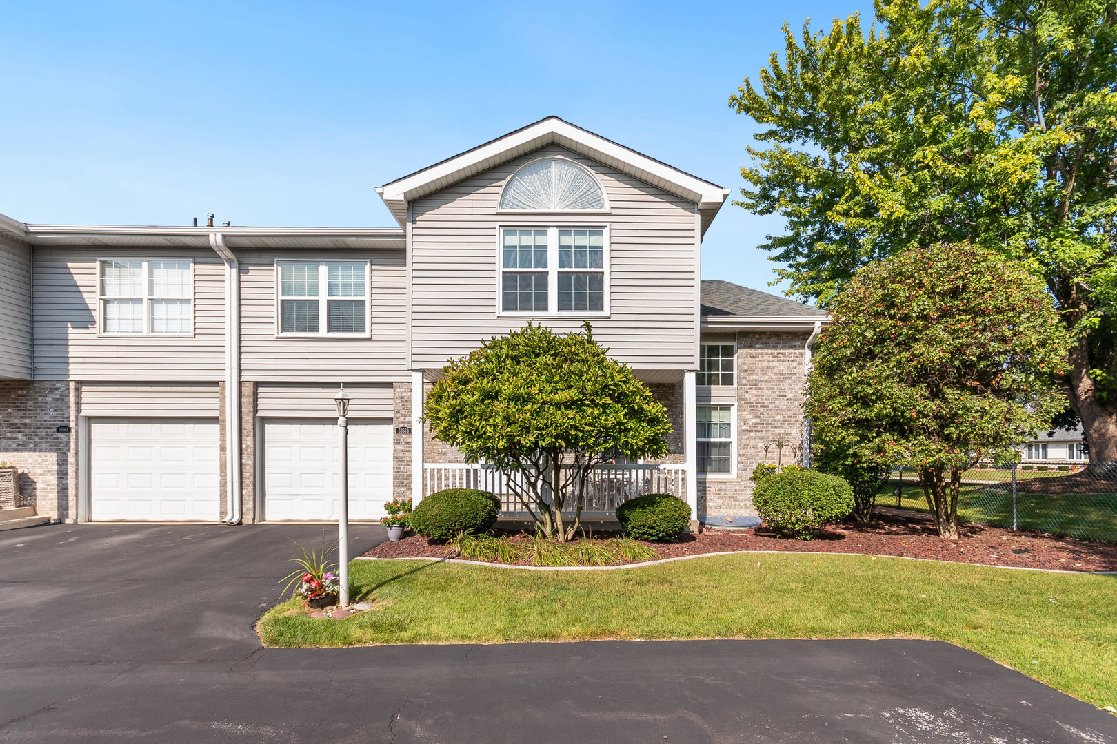 View Oak Forest, IL 60452 townhome