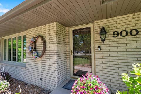 Tiny photo for 900 Murphy Drive, Joliet, IL 60435 (MLS # 12672183)