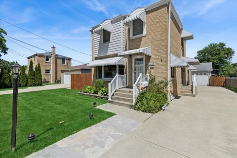 Photo of 1483 Orchard Street, Des Plaines, IL 60018 (MLS # 12675238)