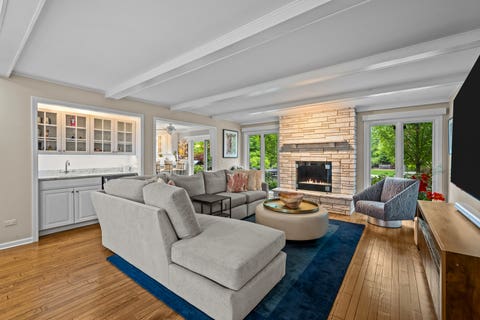 Tiny photo for 150 N Suffolk Lane, Lake Forest, IL 60045 (MLS # 12680564)