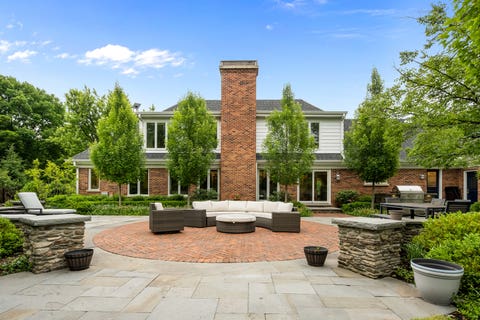 Tiny photo for 150 N Suffolk Lane, Lake Forest, IL 60045 (MLS # 12680564)
