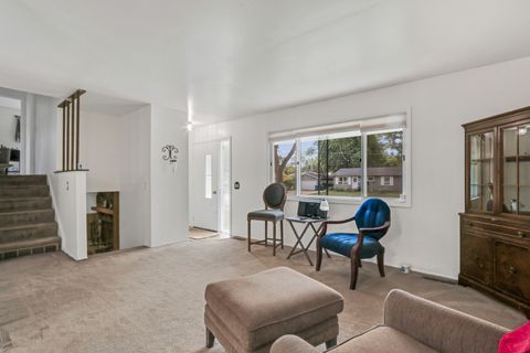Tiny photo for 18758 W Highfield Drive, Gurnee, IL 60031 (MLS # 12456408)