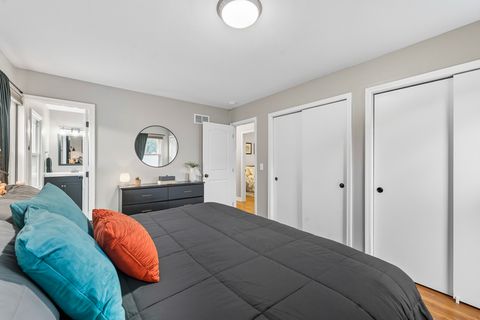 Tiny photo for 27W375 Oakwood Street, Winfield, IL 60190 (MLS # 12486132)