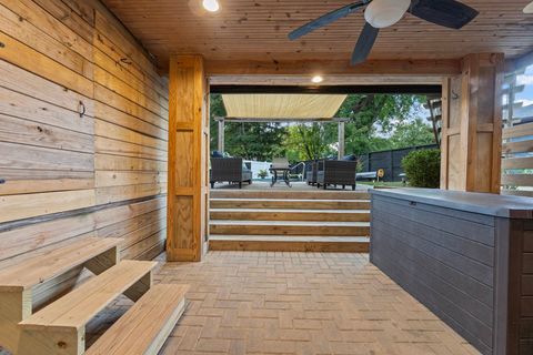 Tiny photo for 27W375 Oakwood Street, Winfield, IL 60190 (MLS # 12486132)