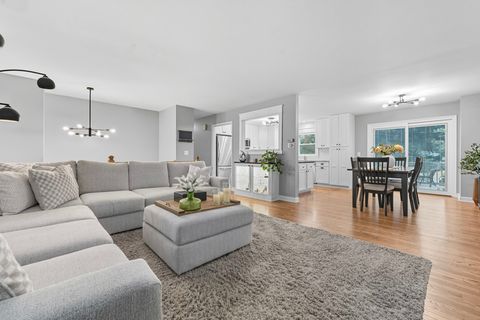 Tiny photo for 27W375 Oakwood Street, Winfield, IL 60190 (MLS # 12486132)