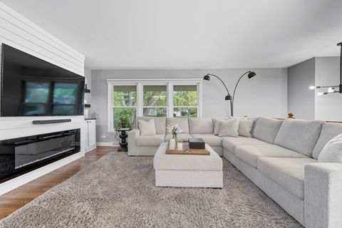 Tiny photo for 27W375 Oakwood Street, Winfield, IL 60190 (MLS # 12486132)