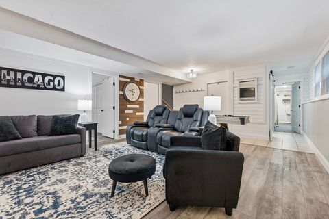 Tiny photo for 27W375 Oakwood Street, Winfield, IL 60190 (MLS # 12486132)