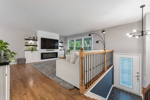 Tiny photo for 27W375 Oakwood Street, Winfield, IL 60190 (MLS # 12486132)