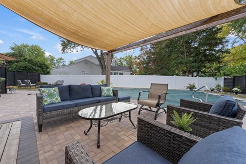 Tiny photo for 27W375 Oakwood Street, Winfield, IL 60190 (MLS # 12486132)