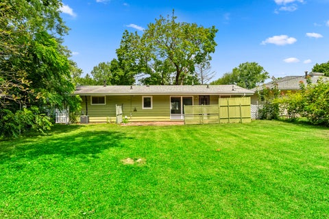 Tiny photo for 5406 N Longwood Drive, Peoria, IL 61614 (MLS # 12712194)