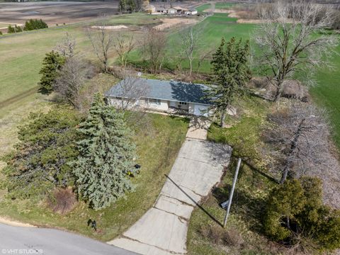 18708 BECK Road Marengo IL 60152