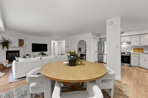 Tiny photo for 9051 S Roberts Road #310, Hickory Hills, IL 60457 (MLS # 12526402)