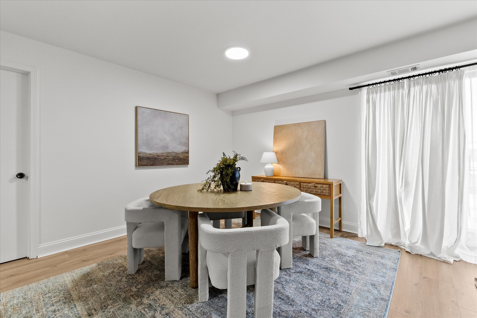 9051 S Roberts Road 310