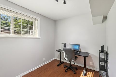 Tiny photo for 28 E 55th Street, Hinsdale, IL 60521 (MLS # 12492806)