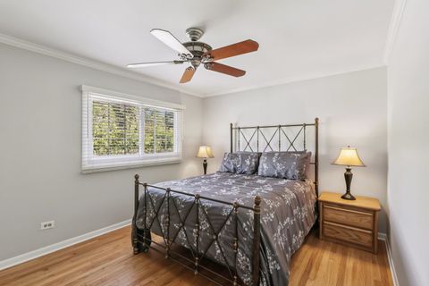 Tiny photo for 28 E 55th Street, Hinsdale, IL 60521 (MLS # 12492806)